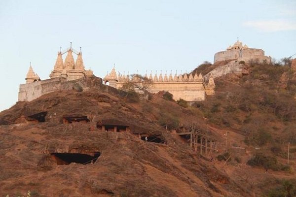 surat to bhavnagar cabs